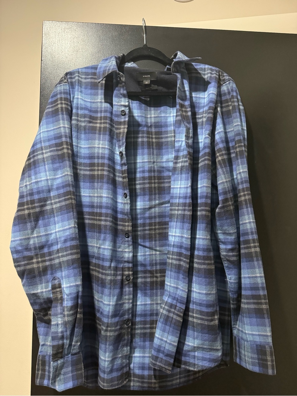 100 percent cotton Vince Blue Plaid Button-Down Shirt